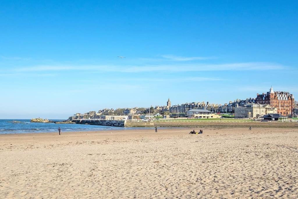 Central St Andrews 2 Bed Apartment 外观 照片
